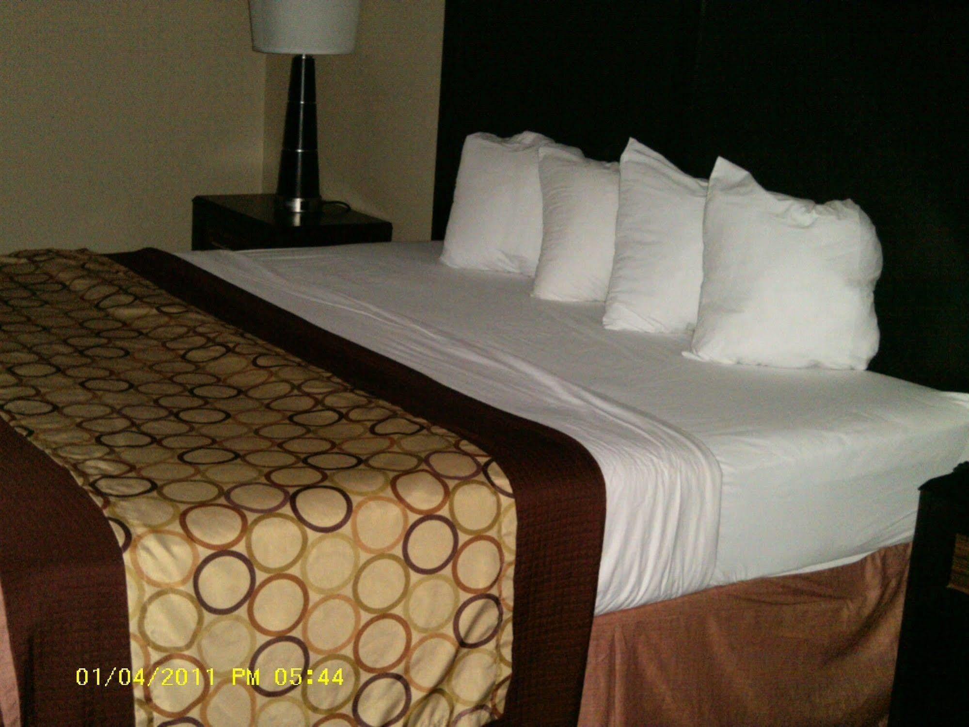 Knights Inn Bunkie Ngoại thất bức ảnh