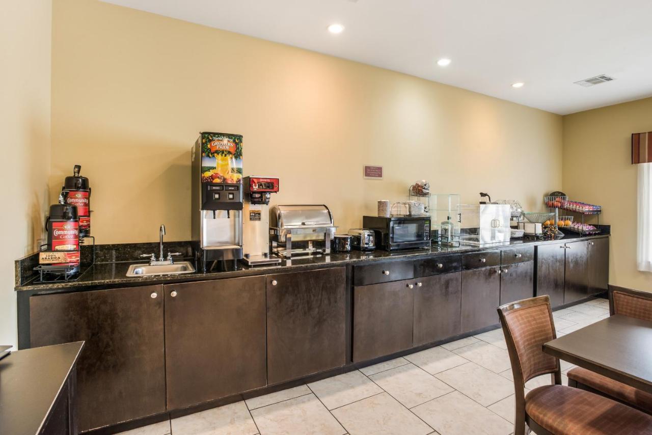 Knights Inn Bunkie Ngoại thất bức ảnh